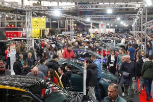 DDOR BG CAR SHOW i „MOTOPASSION“  ruše sve rekorde – Samo tokom prvog dana vikenda 30.000 posetilaca prošetalo halama